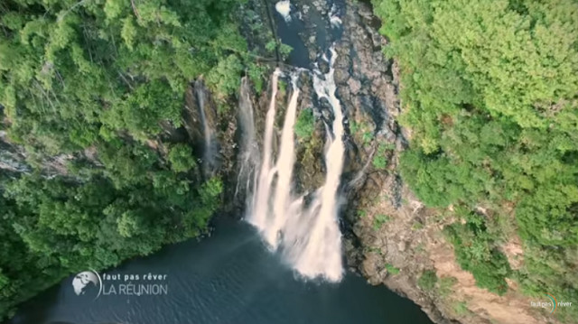 Replay Faut Pas Rever La Reunion Au CÅ